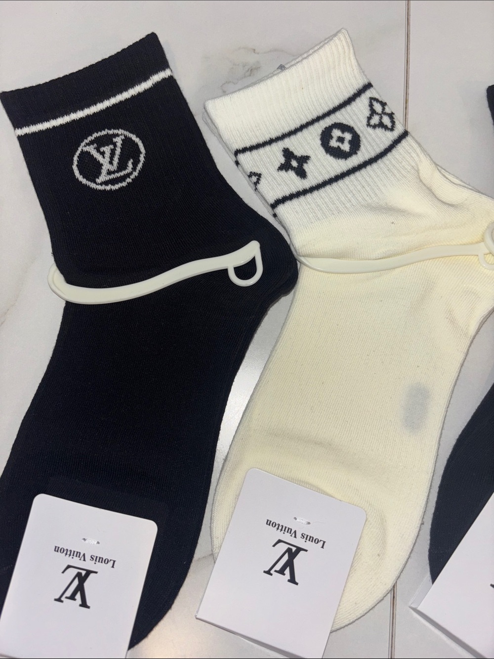 Louis Vuitton Black & White Logo Mixed-Pattern Crew Socks - Men - Picture 3 of 4